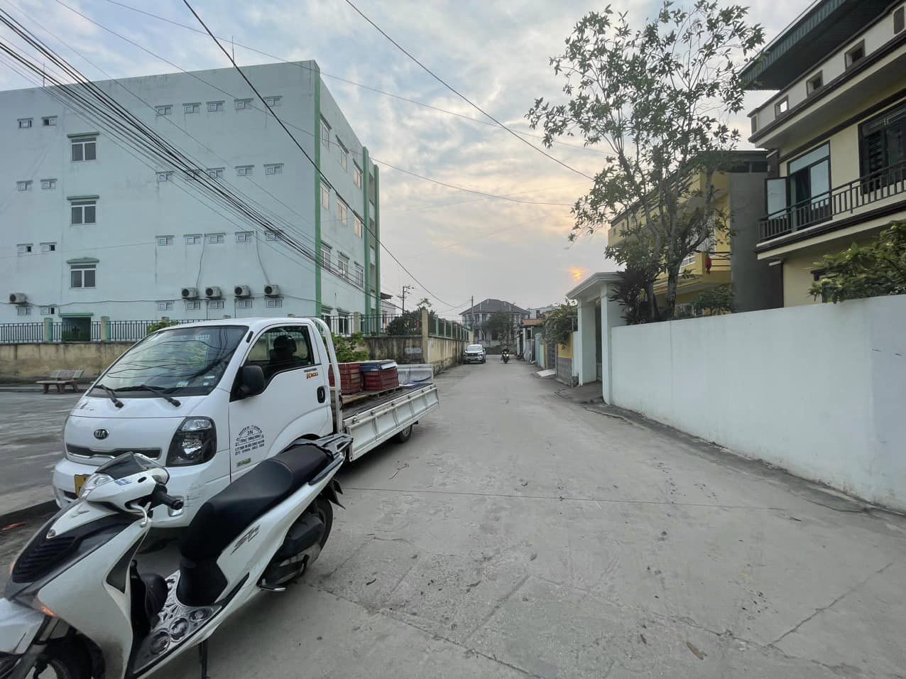 Bán Đất 79m2 Ngõ Nhà Trẻ Hoa Anh Đào,P.Hà Khánh. DT:79m2,MT:8m Đẹp !!!