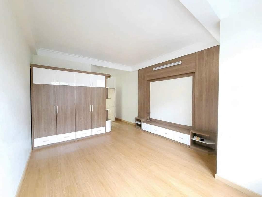 Bán nhà 4 Tầng KĐT Ao Cá,Bò sính. DT:67.5m2,MT:4.5m.H:ĐN !!!