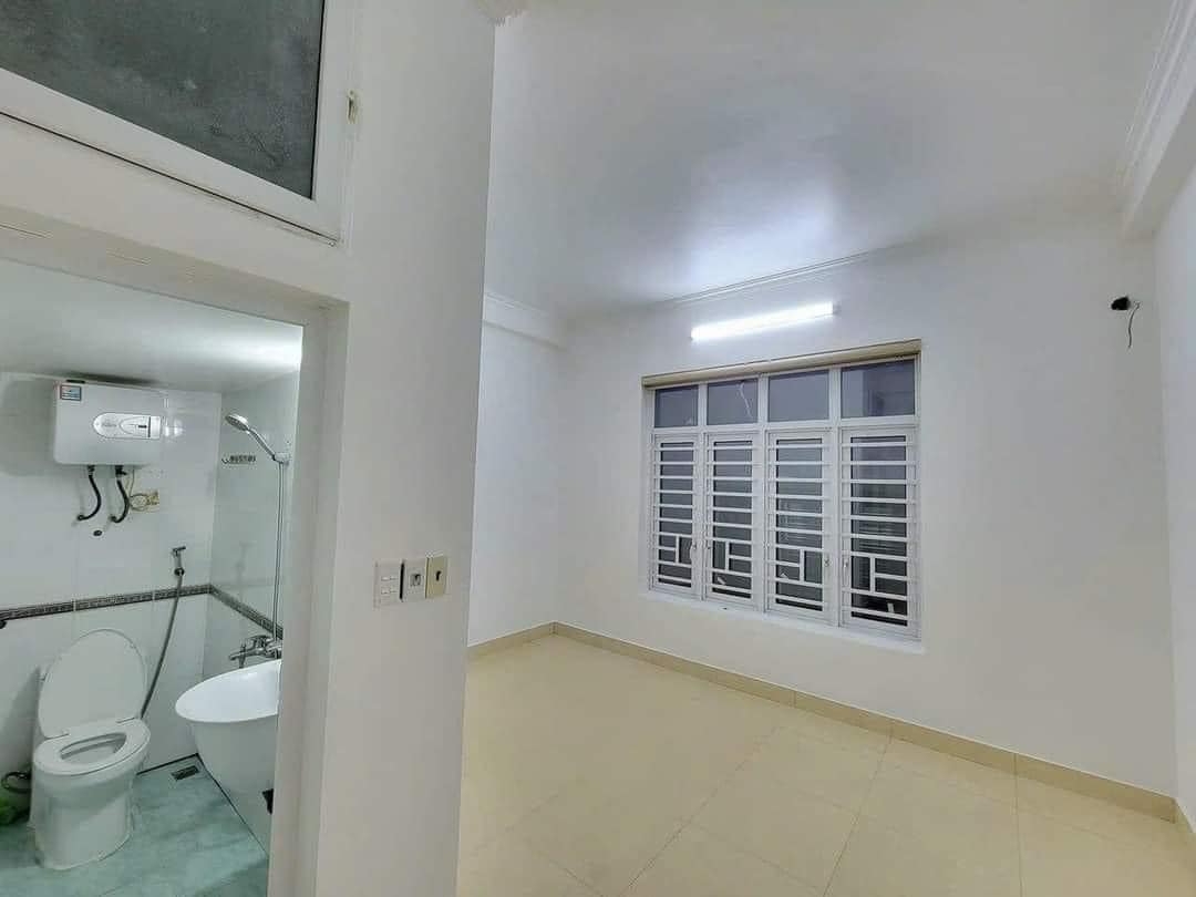 Bán nhà 4 Tầng KĐT Ao Cá,Bò sính. DT:67.5m2,MT:4.5m.H:ĐN !!!