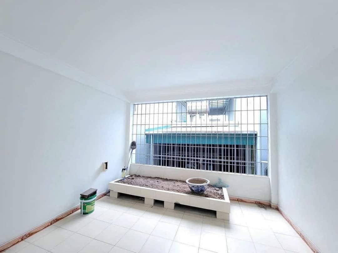 Bán nhà 4 Tầng KĐT Ao Cá,Bò sính. DT:67.5m2,MT:4.5m.H:ĐN !!!