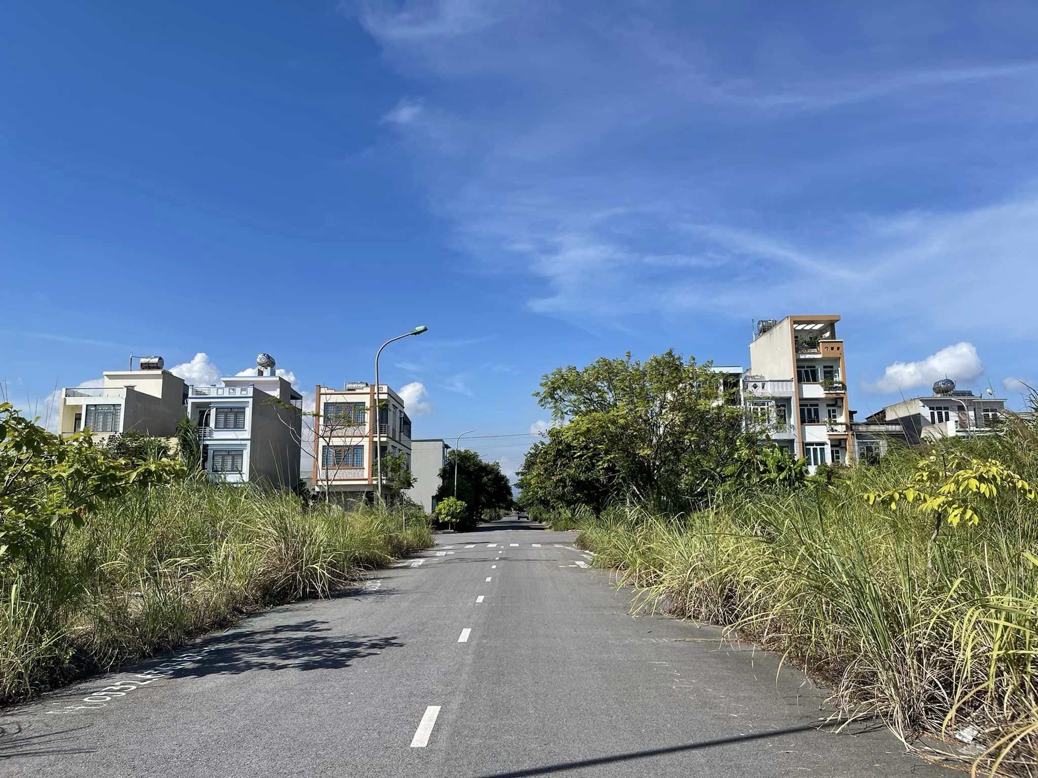 Bán Lô B18-29 KĐT Cao xanh hà khánh B,DT:225m2,MT:9m Giá Rẻ