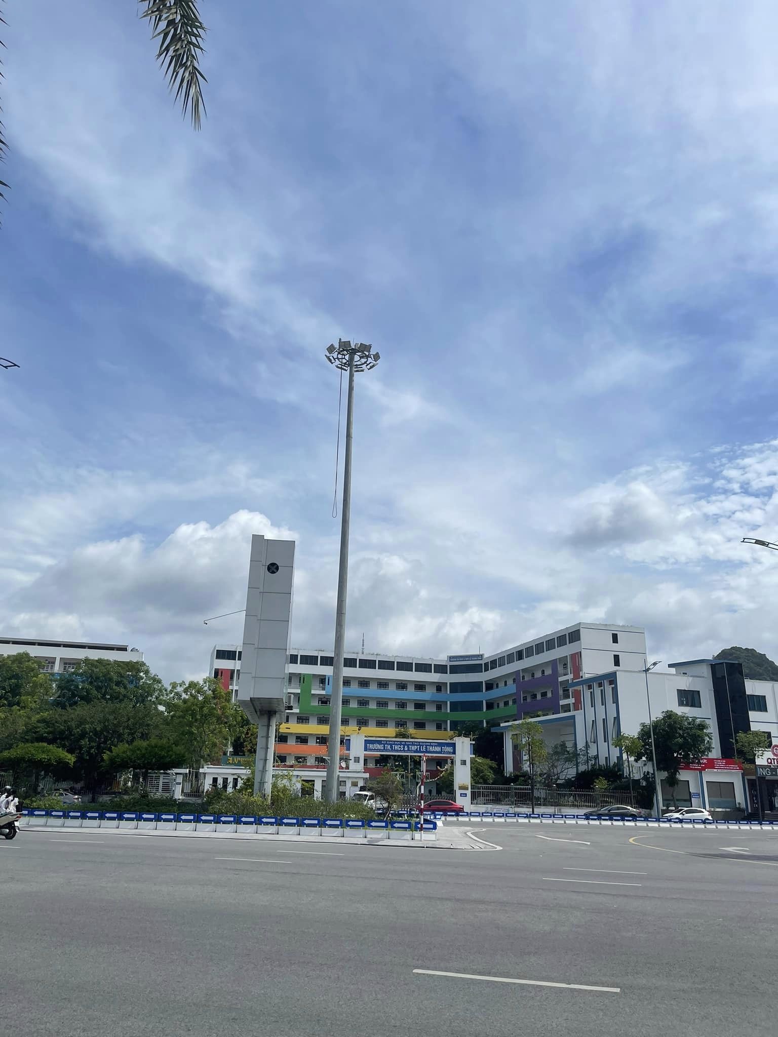 Bán đất KĐT C5-8 Mở Rộng,Cột 8,Hạ Long. DT:101.25m2,MT:5m.H:TB !!!