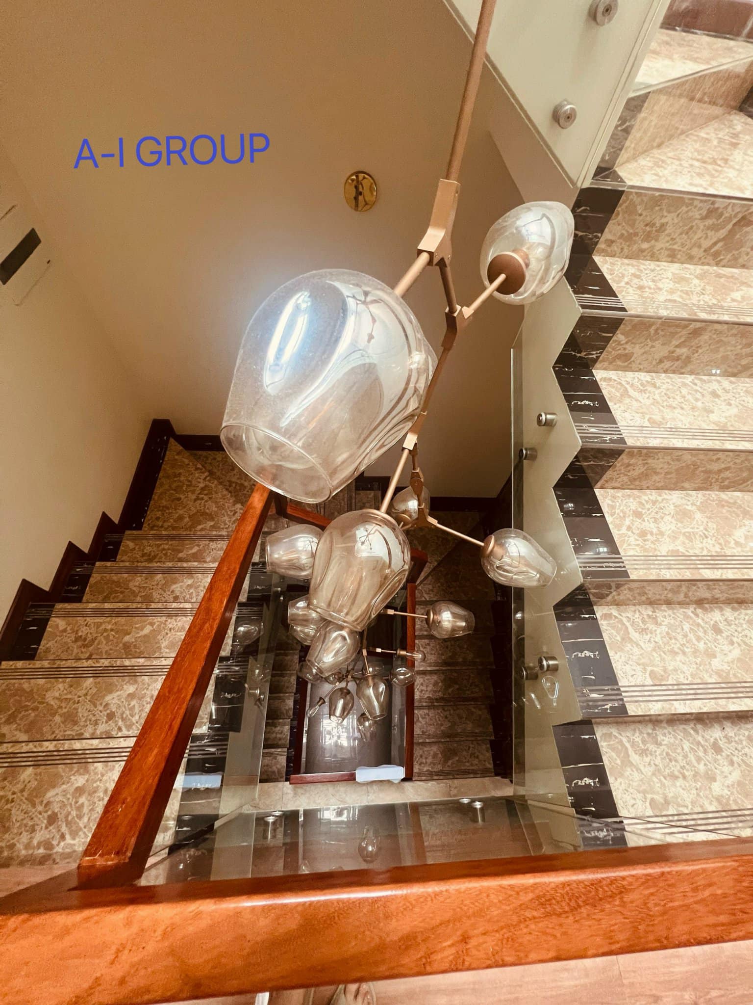 Bán căn Vinhome Bến Đoan,Hạ Long Full Nội Thất Đẹp.DT:90m2 Giá Mềm !!!