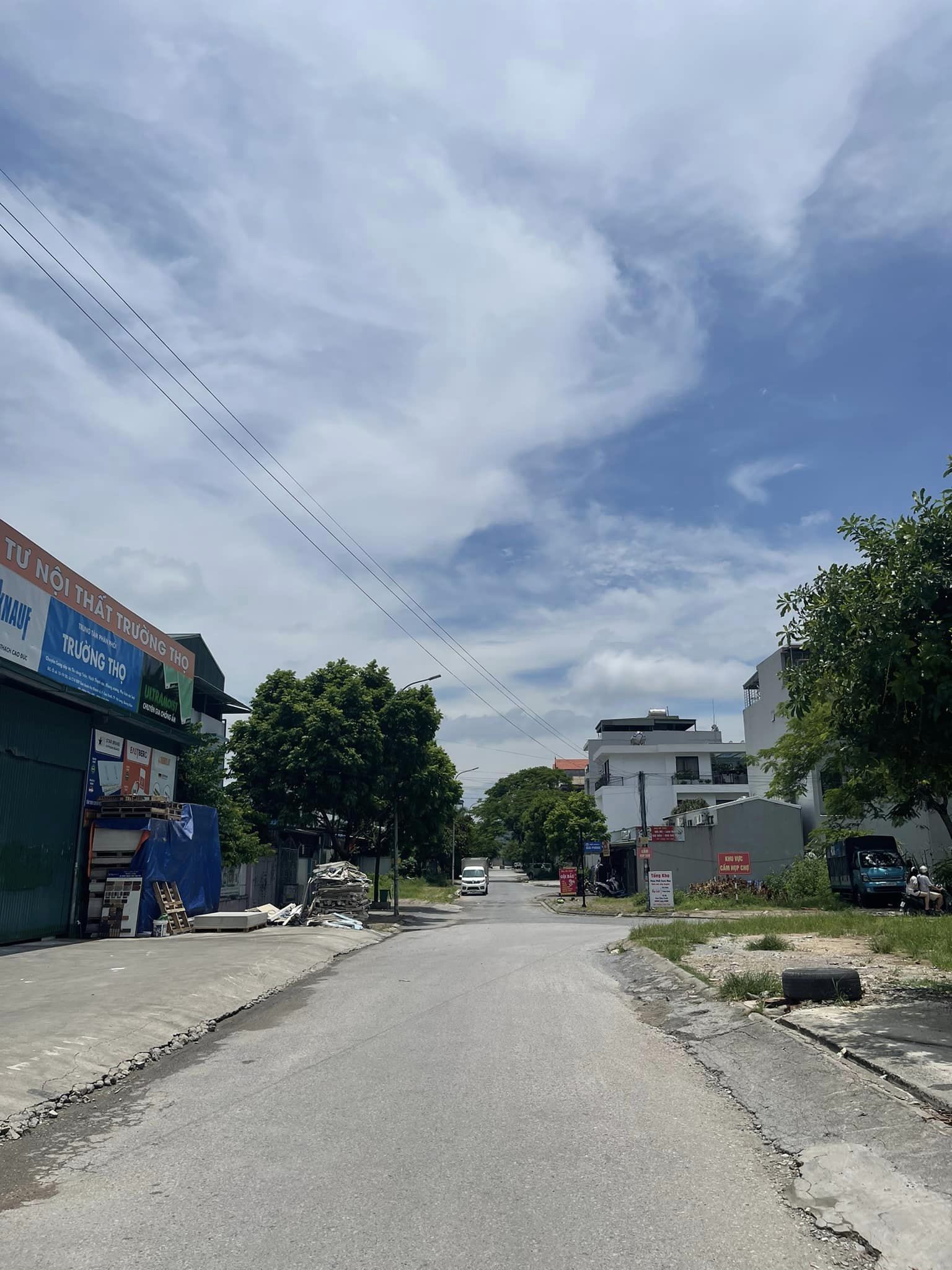 Bán Lô C14-21 KĐT Cao Xanh,Hà Khánh A.DT:200m2,MT:8m.H:ĐB !!!