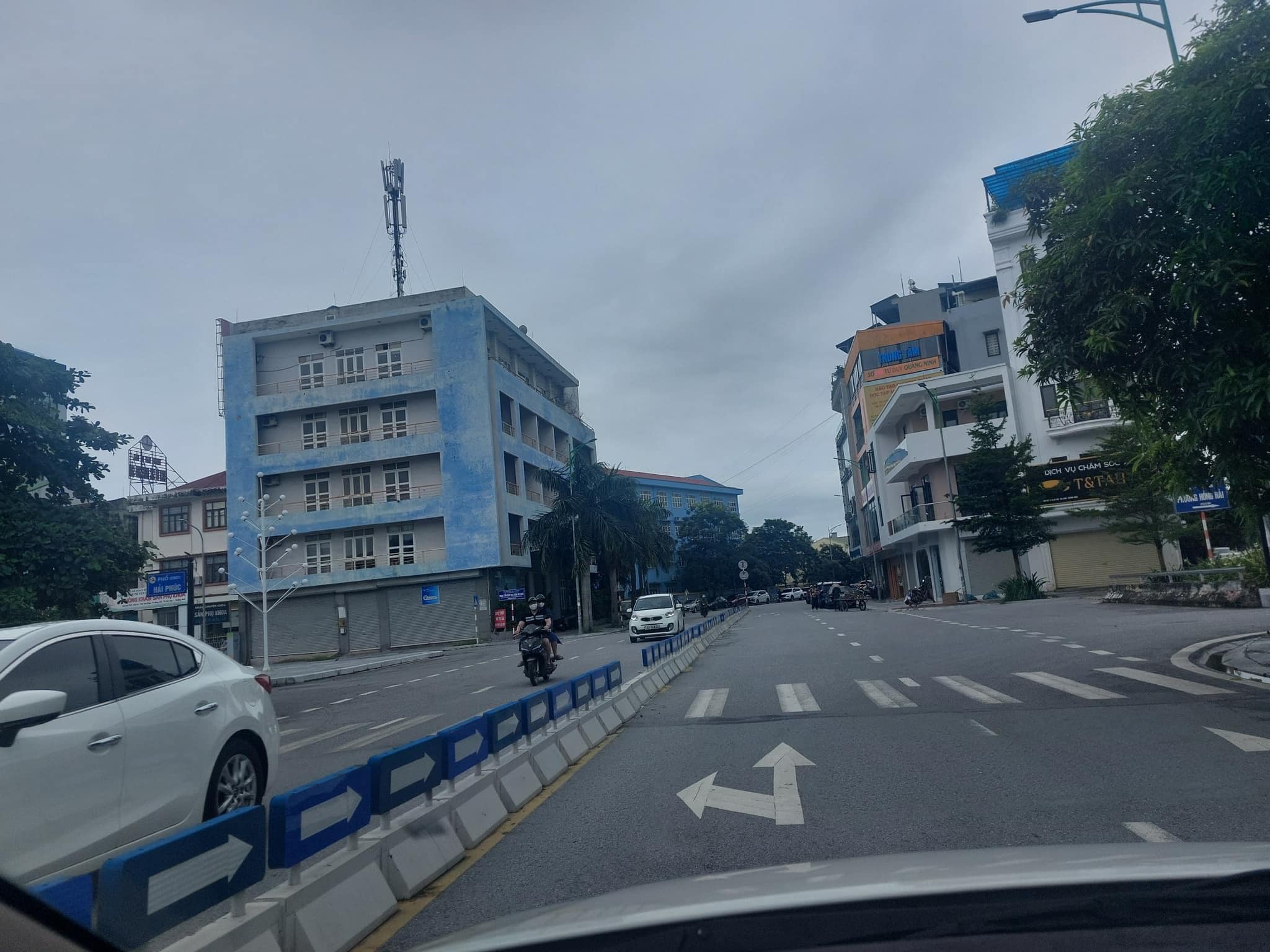 Bán đất Trung Tầm Hồng Hải Trục Cao Đẳng Y. DT:90m2,MT:5m Siêu Đẹp !!!