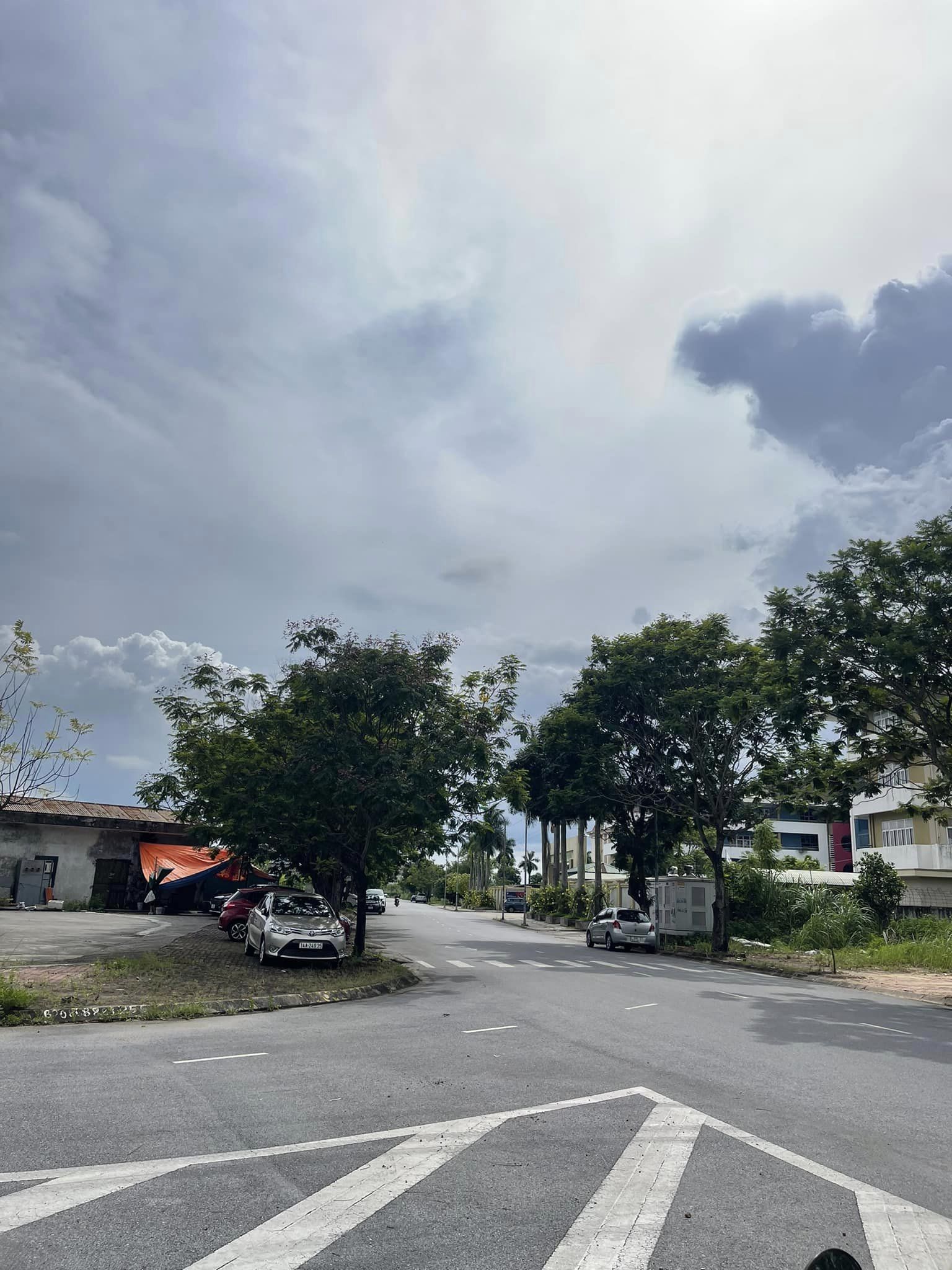 Bán L1-10 TĐC Nguyễn Viết Xuân,Hà Khánh B.DT:117m2,MT:6m.H:TB