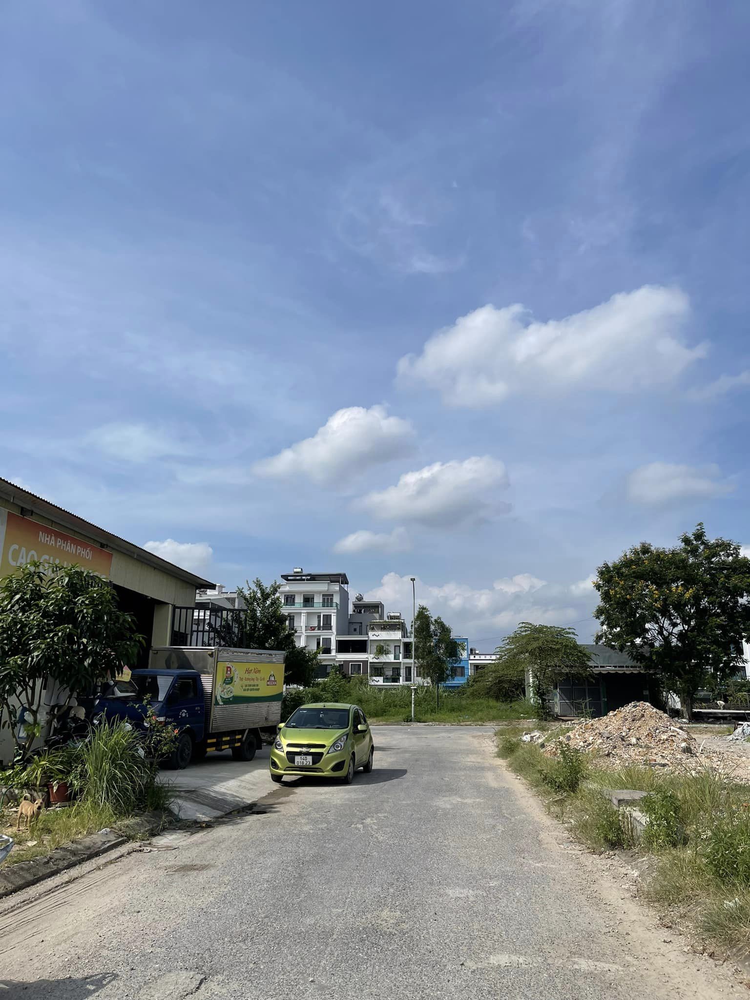 Bán Lô A2 Biệt Thự Hà Khánh A,P.Cao Xanh. DT:375m2,MT:15m.H:TB !