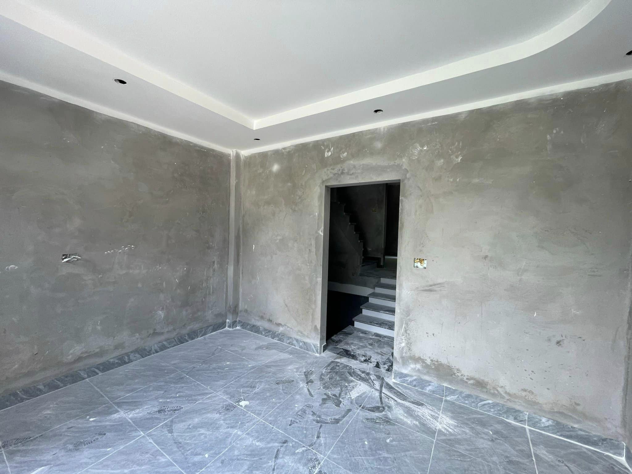 Bán Nhà 4 Tầng Ngõ 9 Bãi Muối,P.Cao Thắng. DT:45m2,MT:4.5m Mới Đẹp !!!