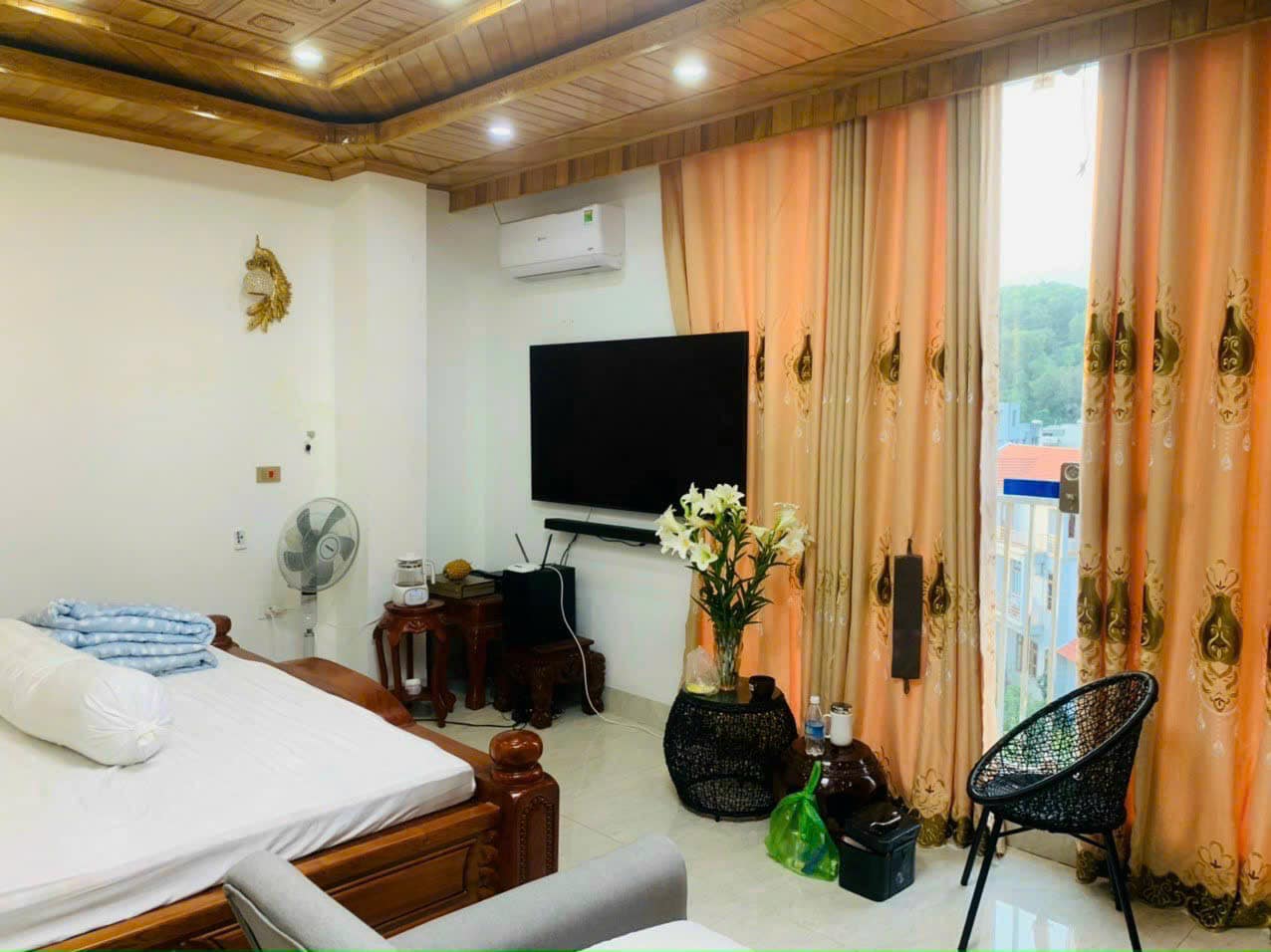 Bán nhà 6 Tầng Khu vực Bãi Muối,Gần chợ Núi Xẻ. DT:83m2 !!!