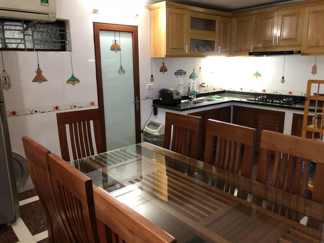 Bán Nhà 4 Tầng Gần Hồ Điều Hòa,Yết Kiêu. DT:75m2,MT:5m KD Được !!!