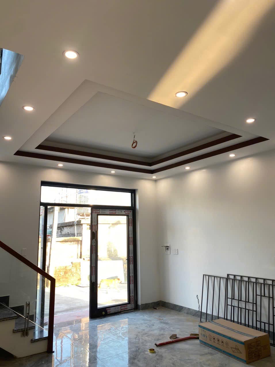 Bán Nhà 2.5 Tầng Xây Mới Sau UBND P.Hà Khánh. DT:55m2-68m2 Oto Đỗ Cửa