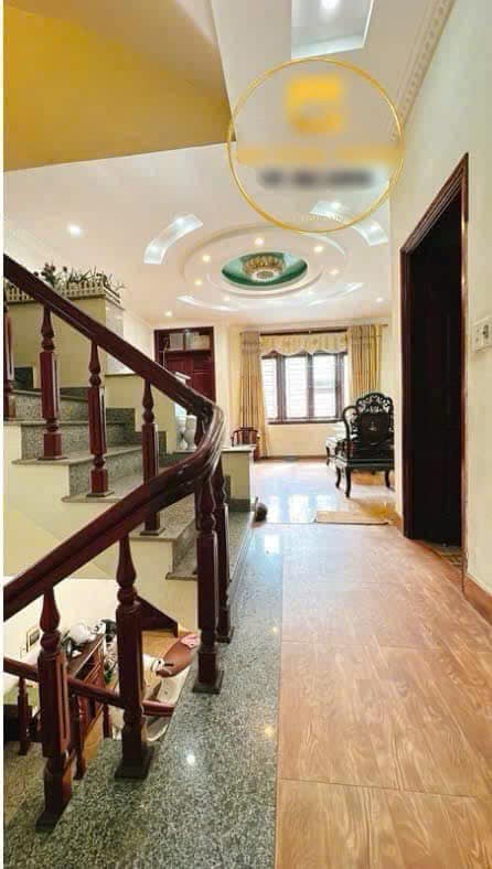 Bán Nhà 4 Tầng KĐT Vựng Đâng,Senco 5. DT:82.5m2,MT:5.5m.H:Đông Nam !!!