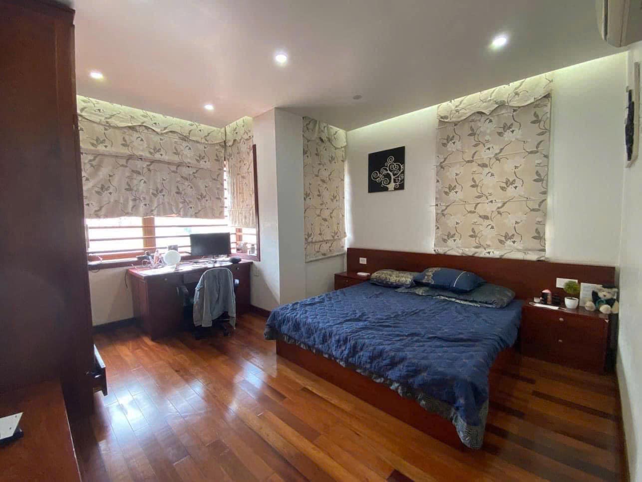 Bán Nhà 6 Tầng Cột 3,P.Hồng Hải. DT:510m2 Mặt Sàn 6 Tầng.H:ĐN+TN !!!