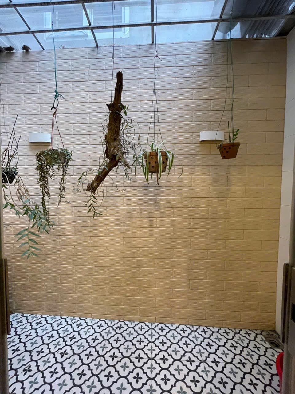 Bán Nhà 3 Tầng Cột 2 Gần Hồ Cô Tiên,P.Hồng Hải. DT:57.6m2,MT:3.5m !!!