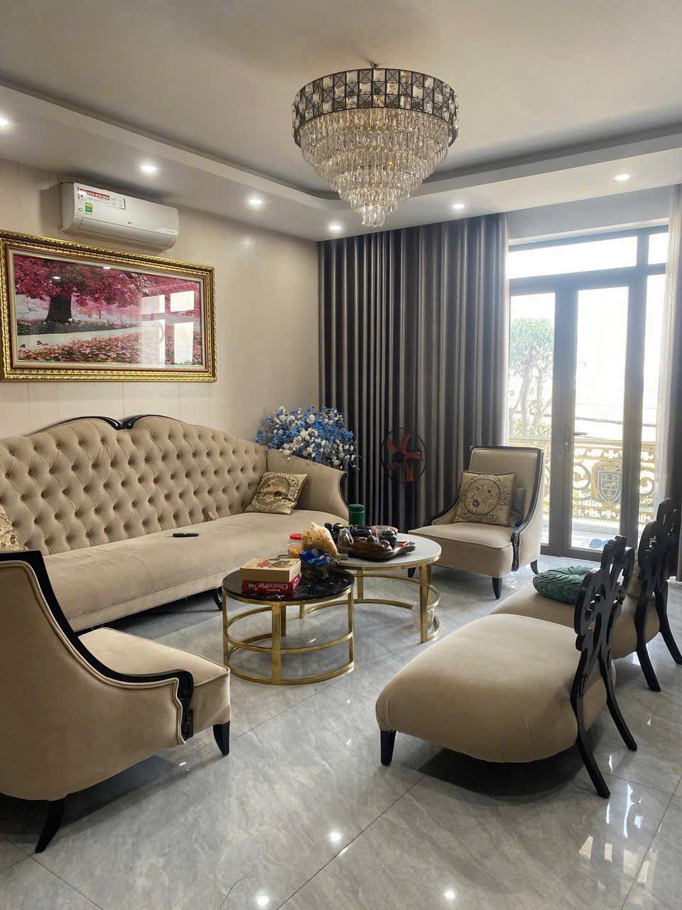 Bán Nhà 5 Tầng TĐC Khu 9 Cao Xanh.DT:60m2,MT:5m Mới Đẹp !!!