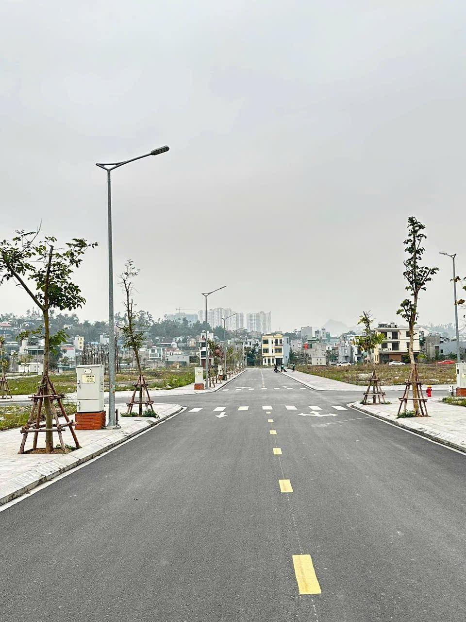 Bán Đất Giáp Dự Án Lideco GĐ 1,P.Hà Lầm. DT:72.2m2,MT:5.27m !!!