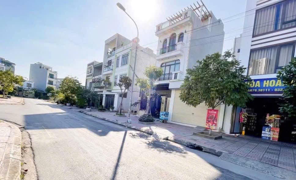 Bán Đất Đầu Gềnh Hà Khánh A,P.Cao Xanh. DT:75m2,MT:5m.H:ĐB !!!