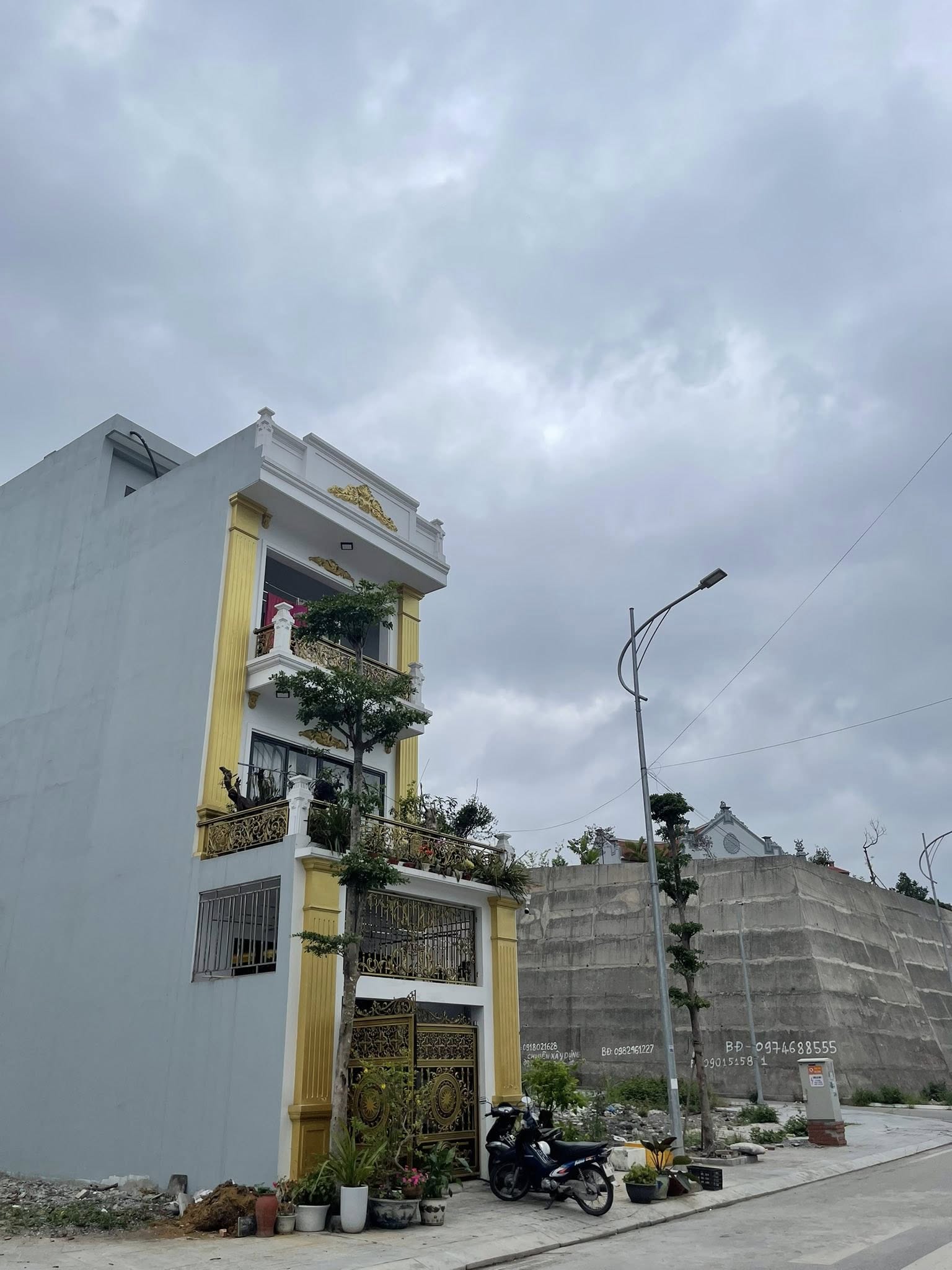Bán Đất Ô Góc TĐC K7,8 Cao Thắng cạnh Lideco. DT:70.5m2,MT:5m !!!