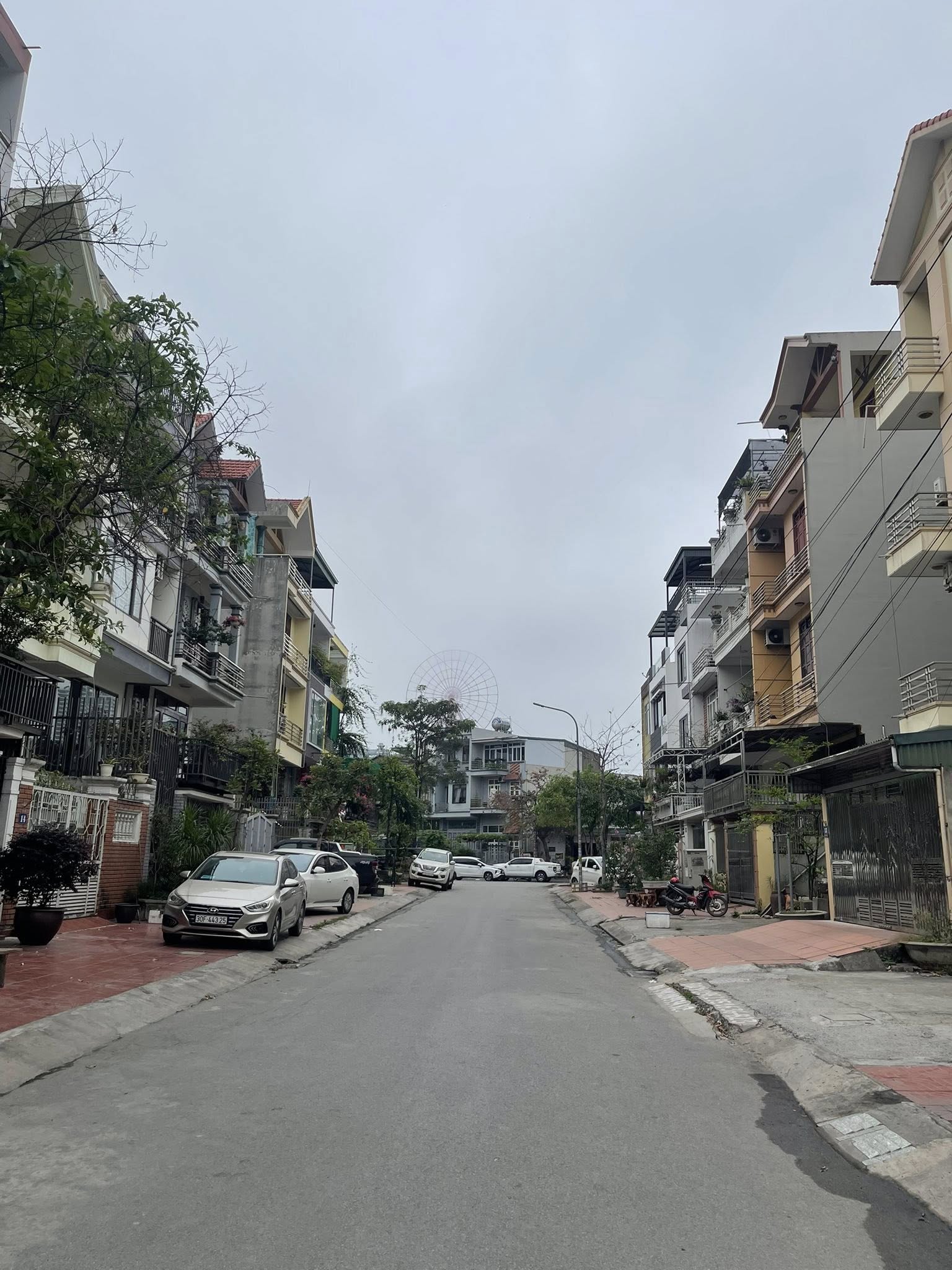 Bán Lô B24 KĐT Vựng Đâng,Cenco5. DT:82.5m2,MT:5.5m !!!
