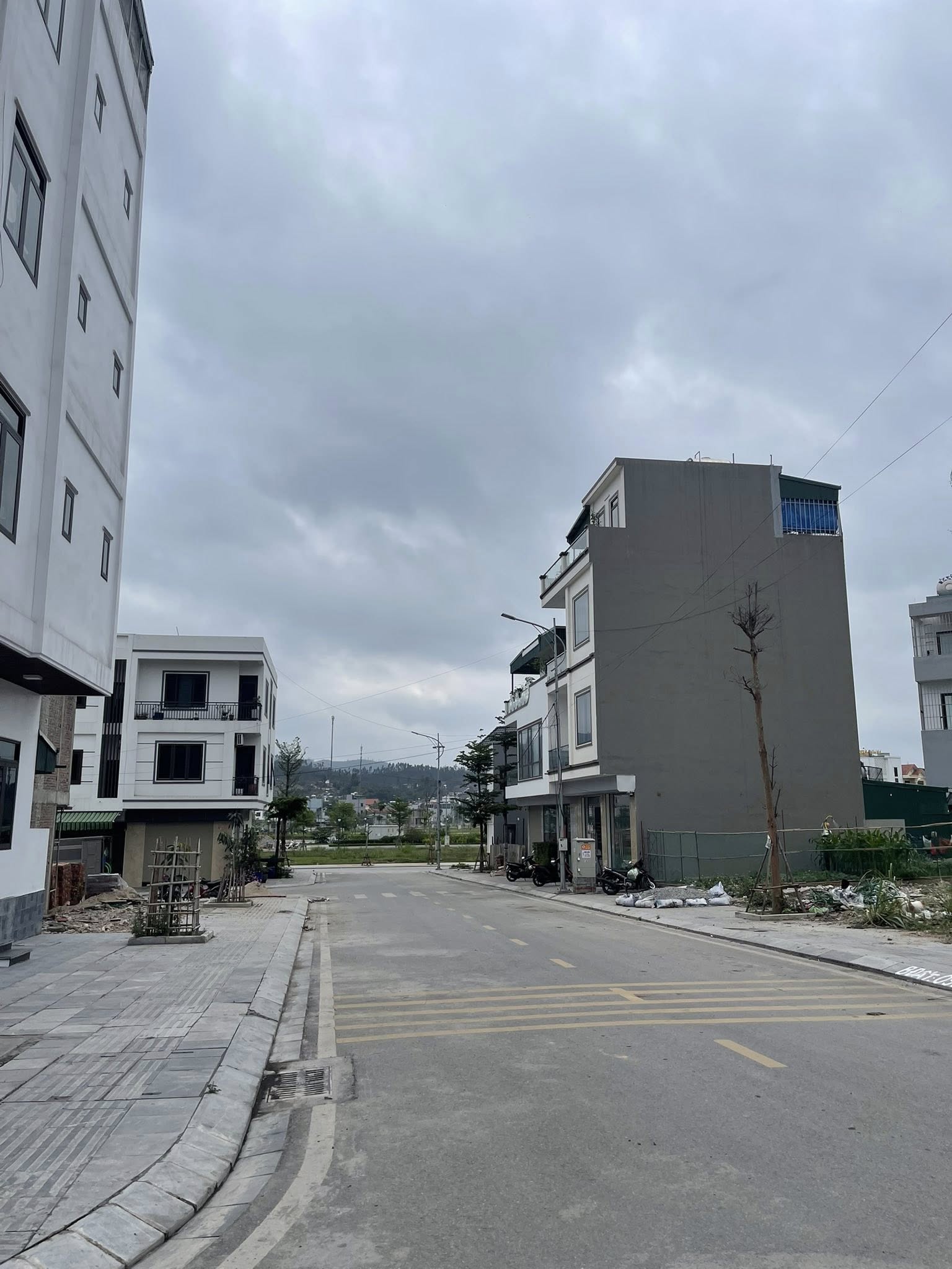 Bán Đất Ô Góc TĐC K7,8 Cao Thắng cạnh Lideco. DT:70.5m2,MT:5m !!!