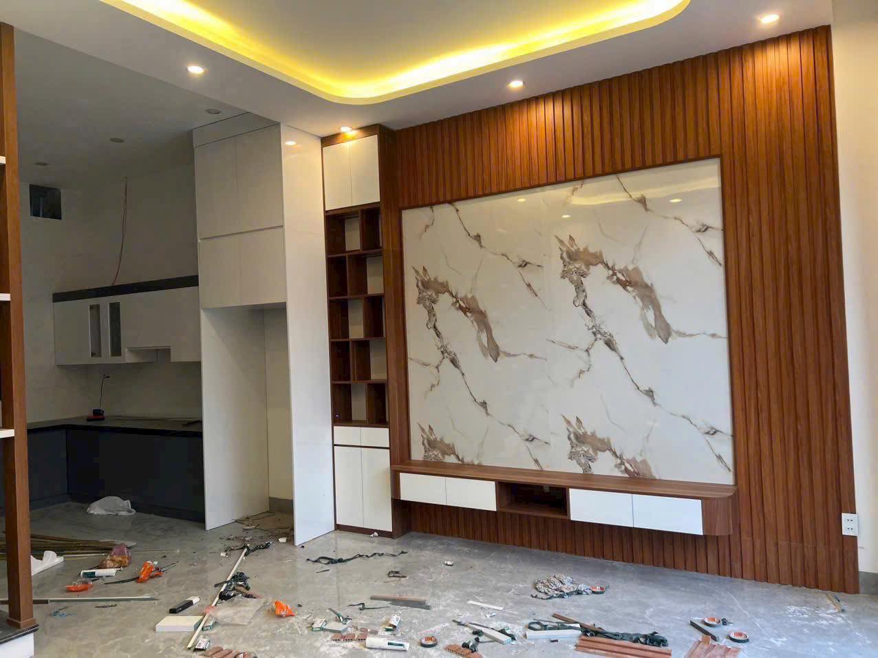 Bán Nhà 4 Tầng Sau Trục Chính Cầu K67,P.Hà Khánh. DT:62.2m2,MT:5.6m !!!