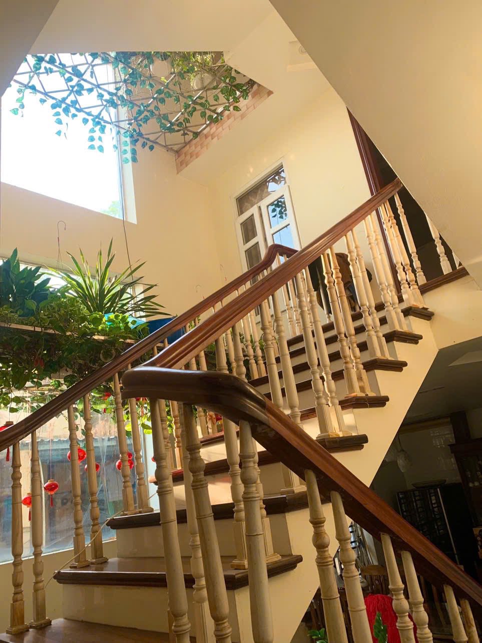Bán Nhà 4 Tầng Sau Lideco Trần Hưng Đạo,DT:91.6m2 Siêu Đẹp !!!