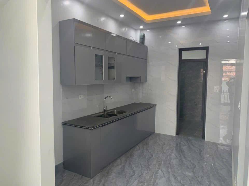 Bán Nhà 2 Tầng Ngõ 16 Cao Xanh,P.Cao Xanh. DT:103m2 Oto Đỗ Cửa !!!