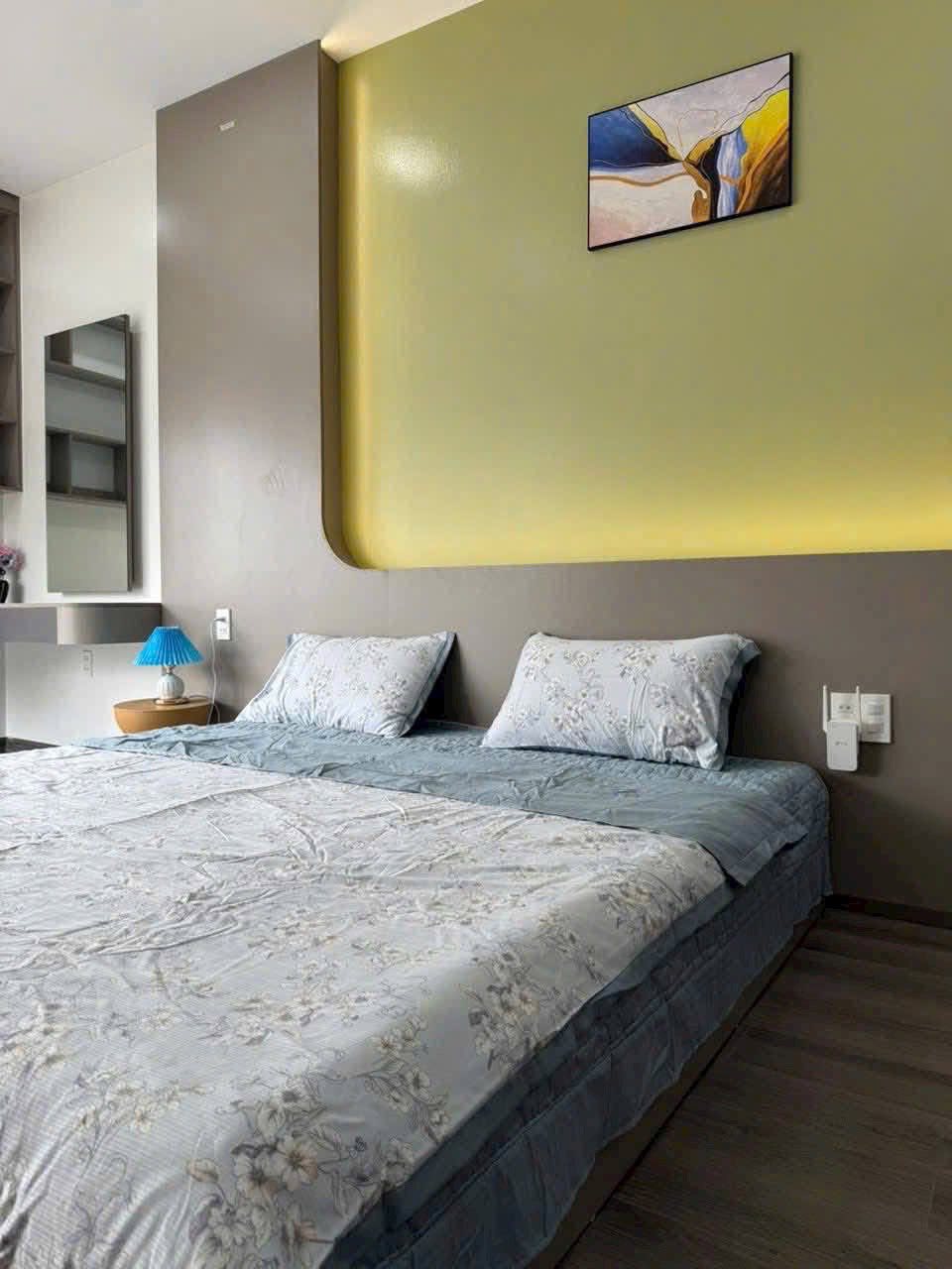 Bán Nhà Ô Góc 3 Tầng Khu Cao Xanh Cách Đường 50m. DT:83m2 Siêu Đẹp !!!