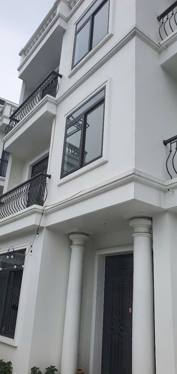 Bán Nhà Khu Vực Bãi Muối,P.Cao Thắng. DT:51m2-66m2 Oto Đỗ Cửa !!!