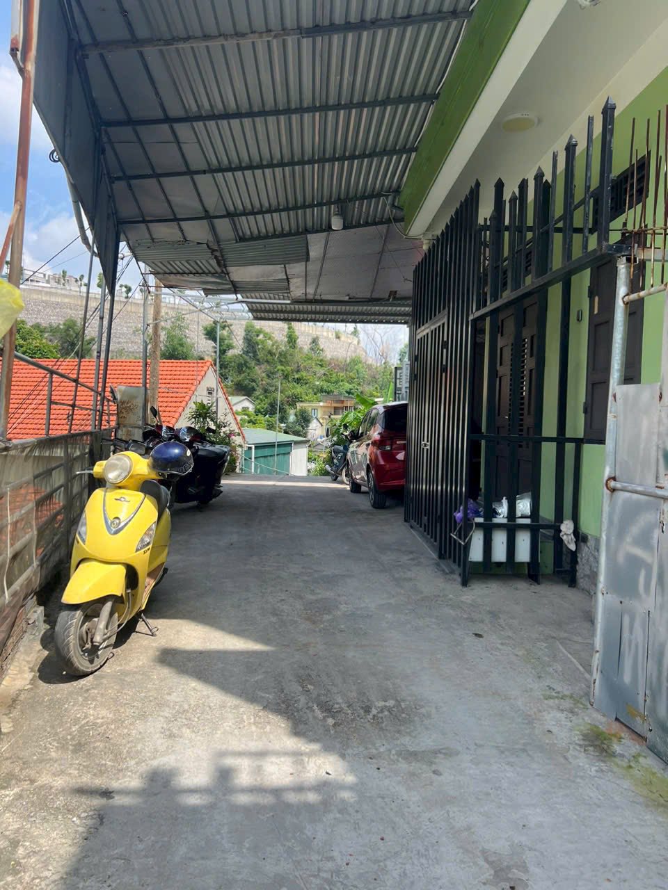 Bán Nhà 3 Tầng Ngõ 17 Cao Thắng.DT:50m2 Có Bãi Đỗ Xe Trước Nhà !!!