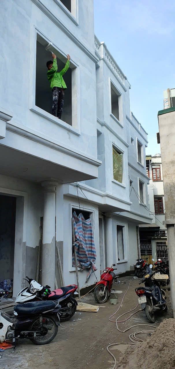 Bán Nhà Khu Vực Bãi Muối,P.Cao Thắng. DT:51m2-66m2 Oto Đỗ Cửa !!!