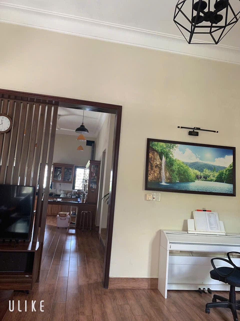 Bán Biệt Thự 3 Tầng Đồi T5. DT:216m2,MT:12m Siêu Đẹp Và Rẻ !!!