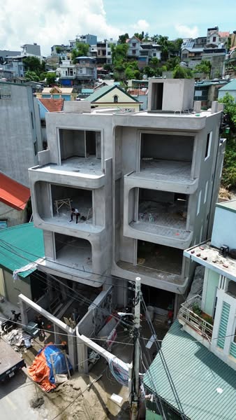 Bán Nhà 4 Tầng Ngõ 5 Cao Thắng. DT:73m2,MT:5.2m Siêu Đẹp !!!