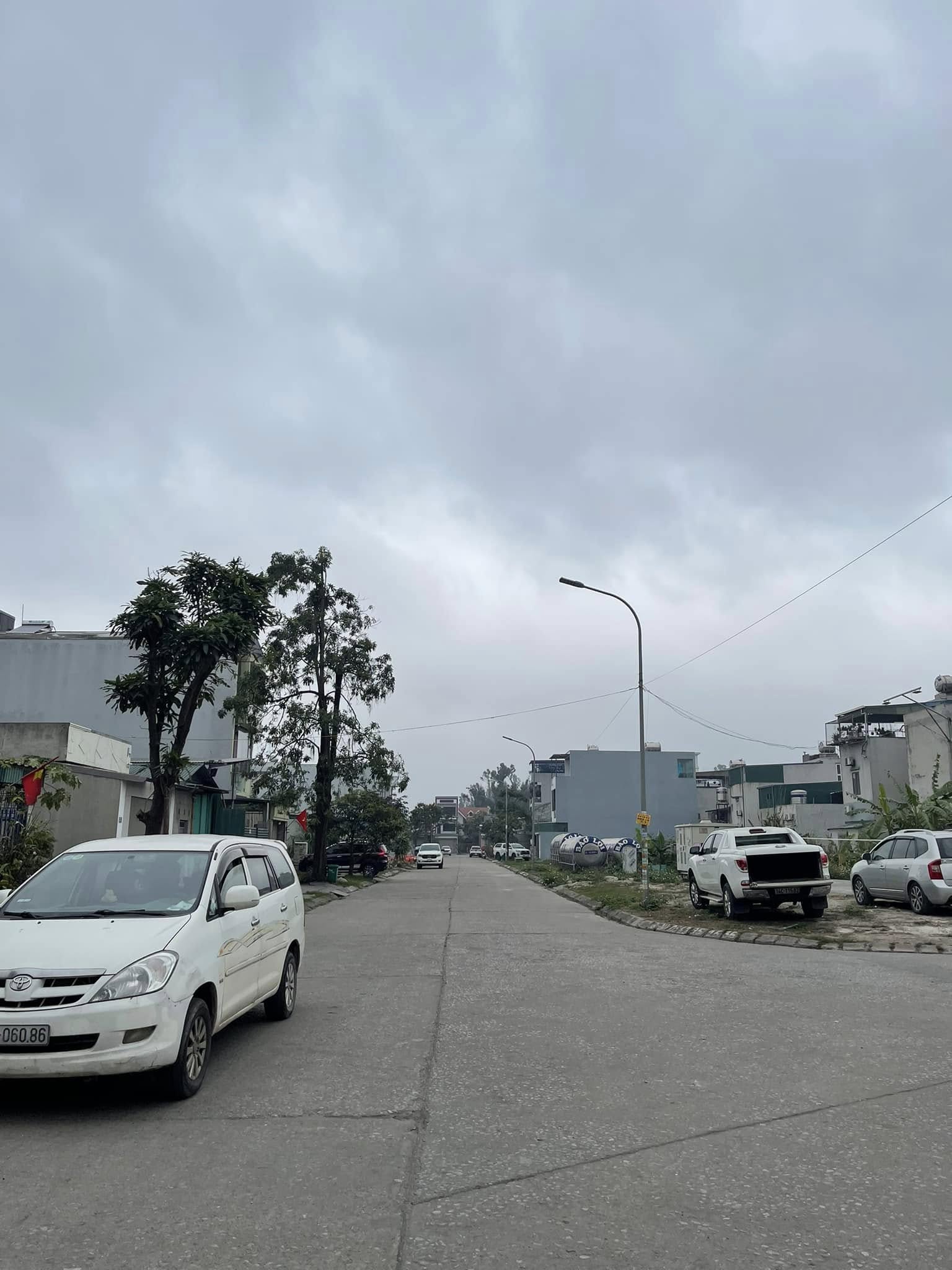 Bán Đất Ô Góc 2 Mặt Tiền KĐT Tuấn Thành. DT:99m2,MT:8m Siêu Đẹp !!!