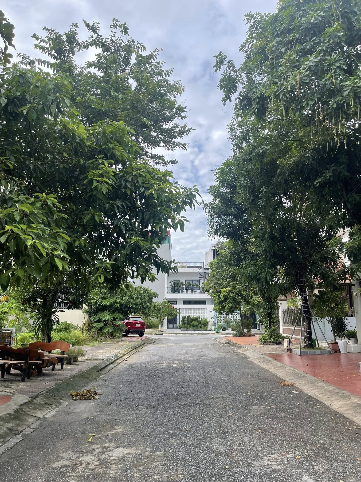 Bán Đất KĐT Cao Xanh,Hà Khánh A. DT:90m2,MT:6m. Hướng : Tây Bắc