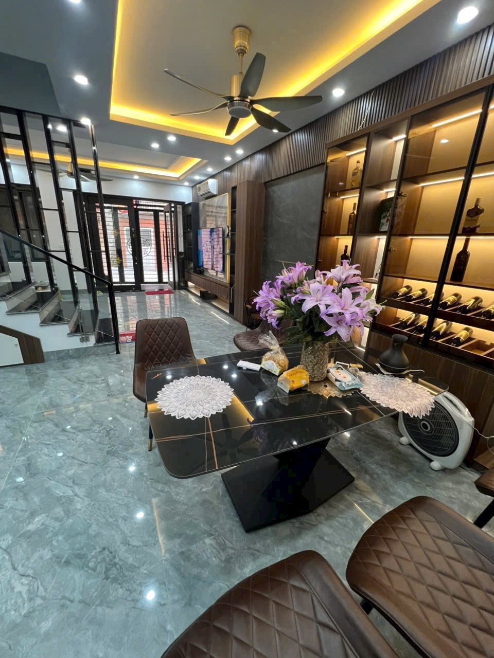 Bán Nhà 3 Tầng Gần Cổng Lideco GĐ 1,P.Cao Thắng. DT:69.8m2 Nhà Đẹp !!!