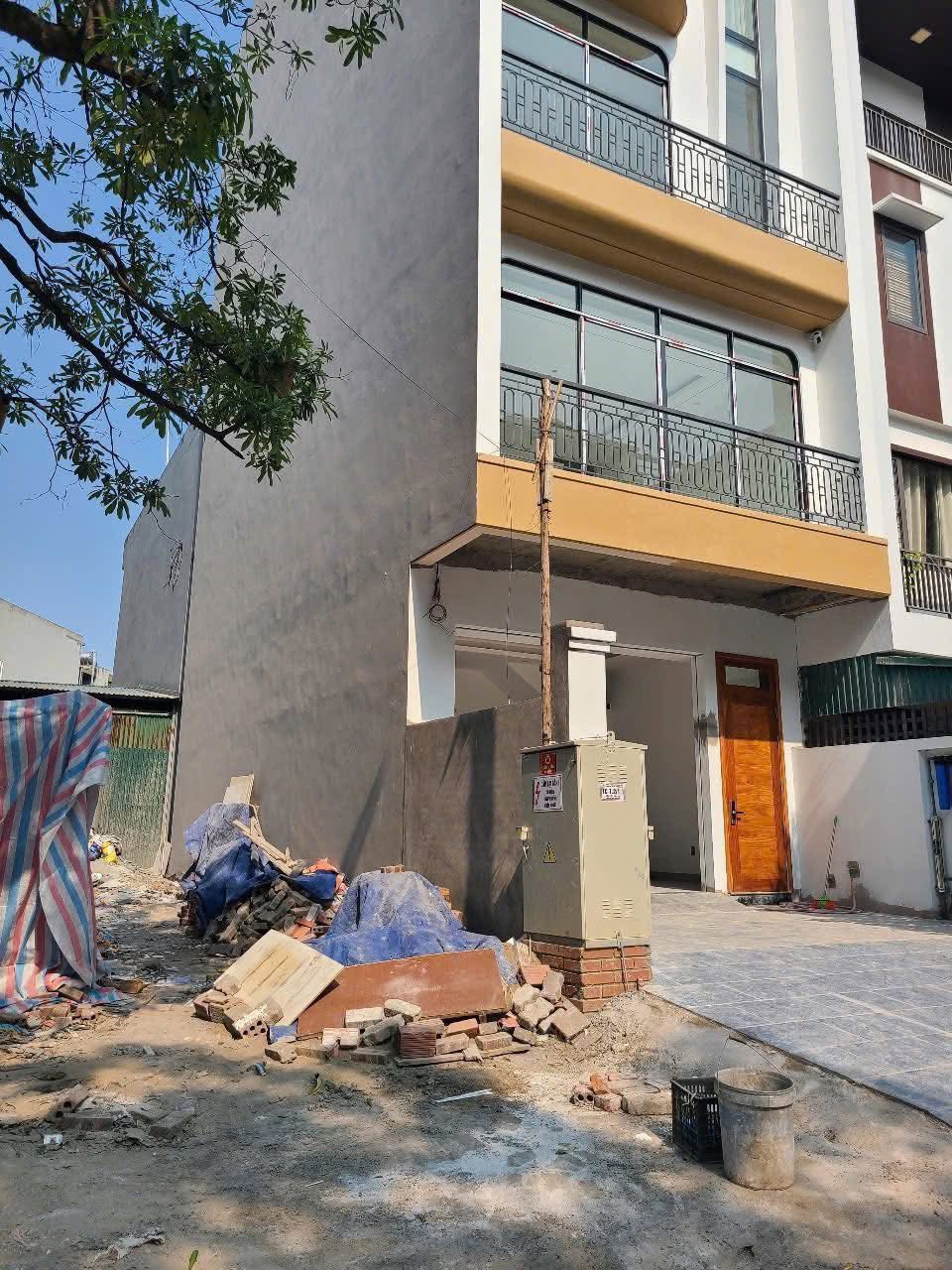 Bán Lô B20-3 KĐT Vựng Đâng,Cenco5. DT:82.5m2,MT:5.5m Siêu Đẹp !!!