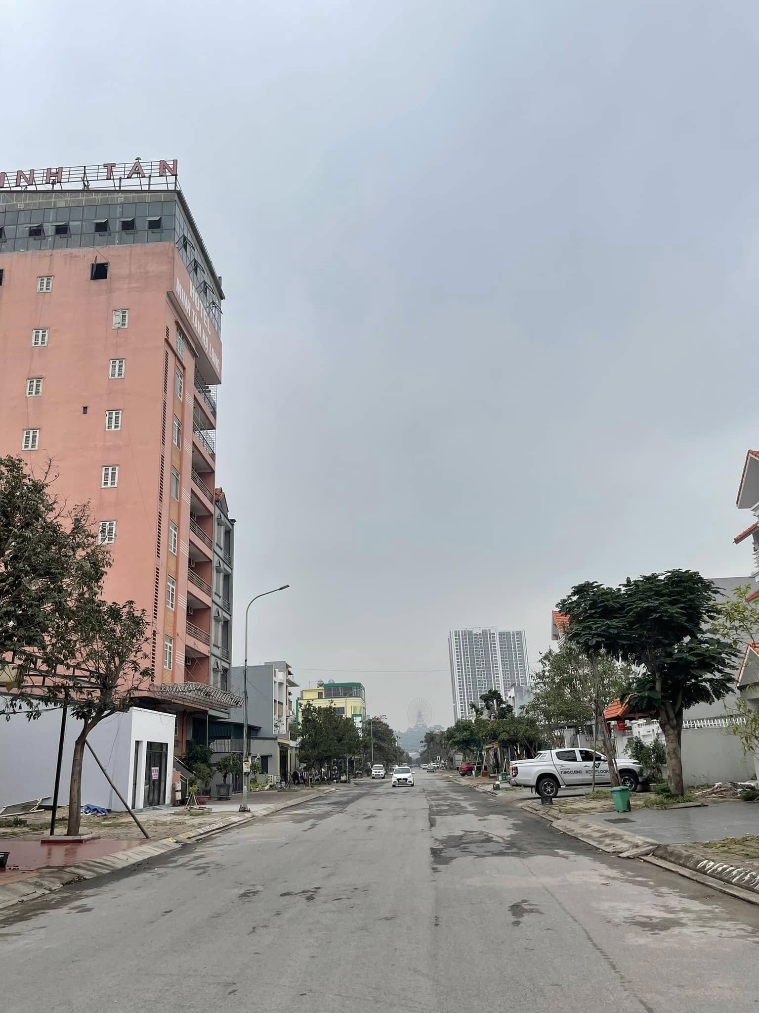 Bán Đất KĐT Cao Xanh,Hà Khánh A. DT:90m2,MT:6m Trục 21m Siêu Đẹp !!!