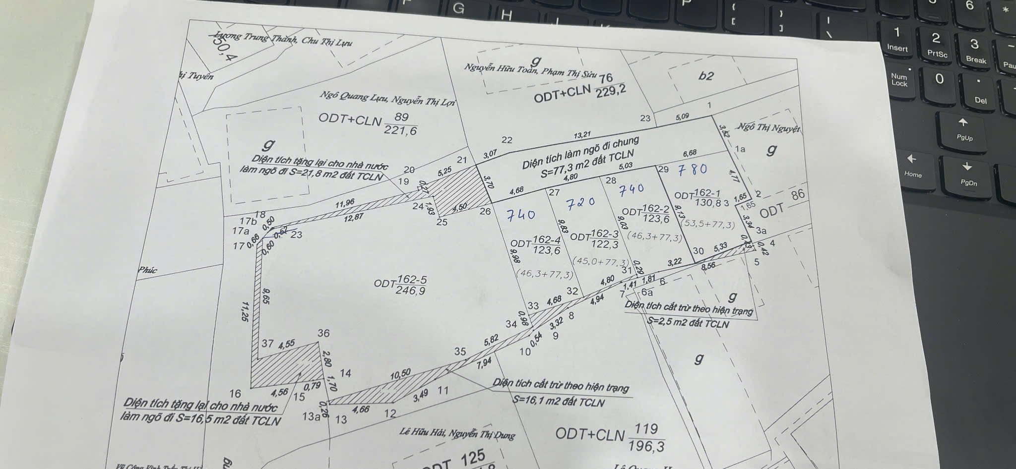 Bán đất ngõ 10 Cao Xanh,Hạ Long. DT:45m2-54m2 Giá 7xx Triệu !!!