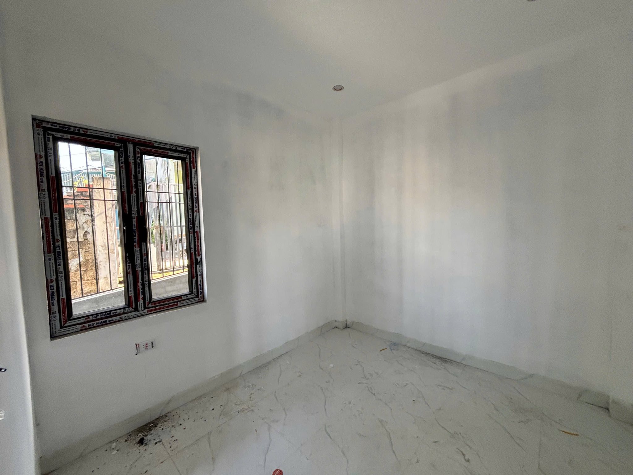 Bán Nhà 2 Tầng Ngõ Xe Máy Xây Mới Đẹp. DT:51m2.Hướng: Đông Nam !!!