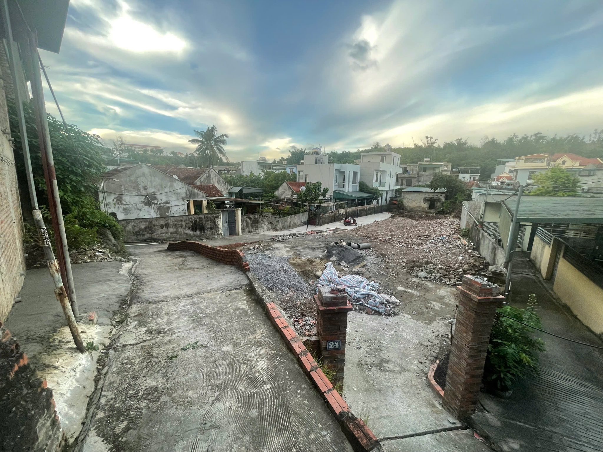 Bán đất ngõ 10 Cao Xanh,Hạ Long. DT:45m2-54m2 Giá 7xx Triệu !!!