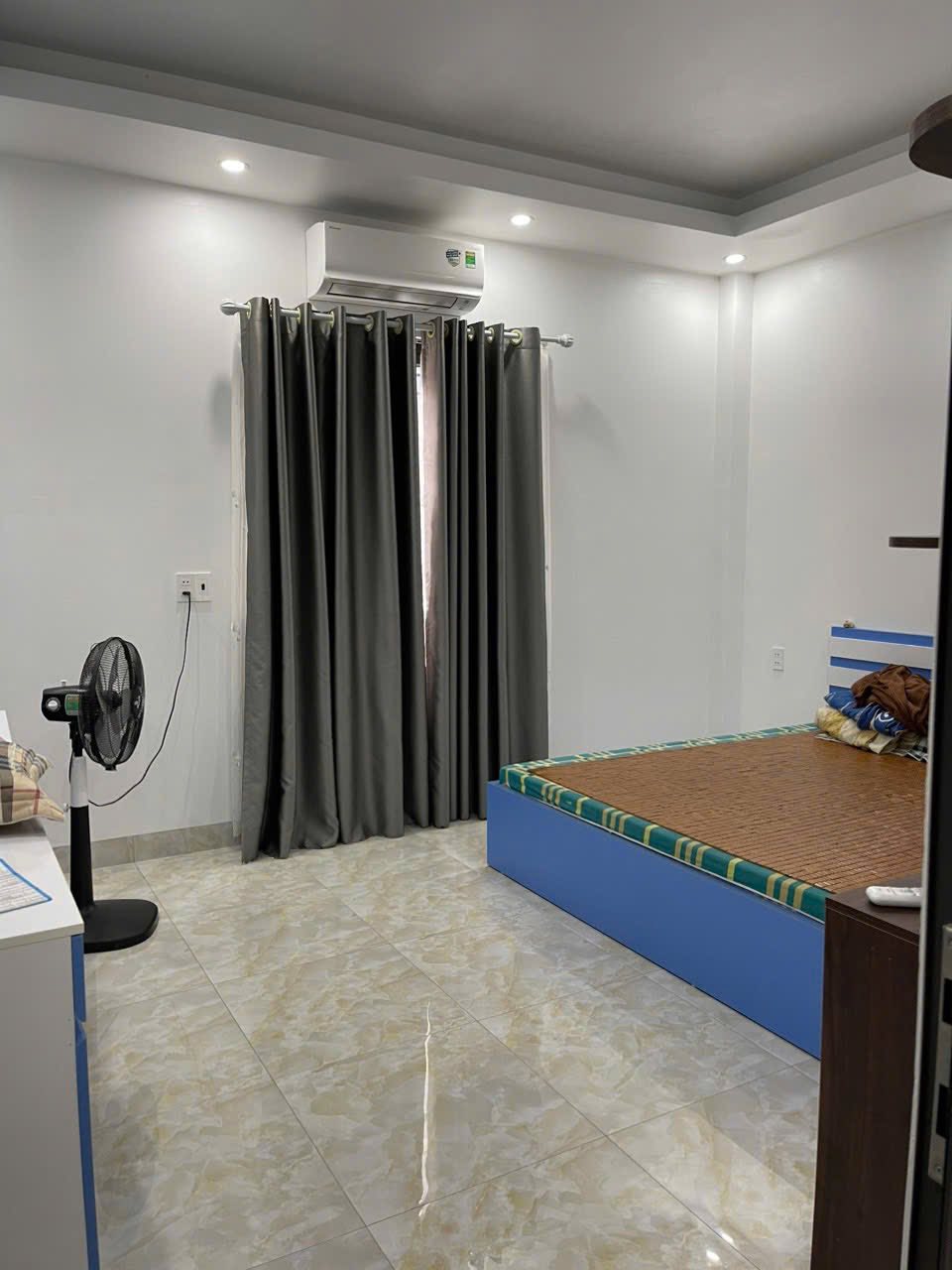 Bán Nhà 4 Tầng Cạnh Cổng Lideco Bãi Muối. DT:55.6m2,MT:5m.H:Tây Nam !!!