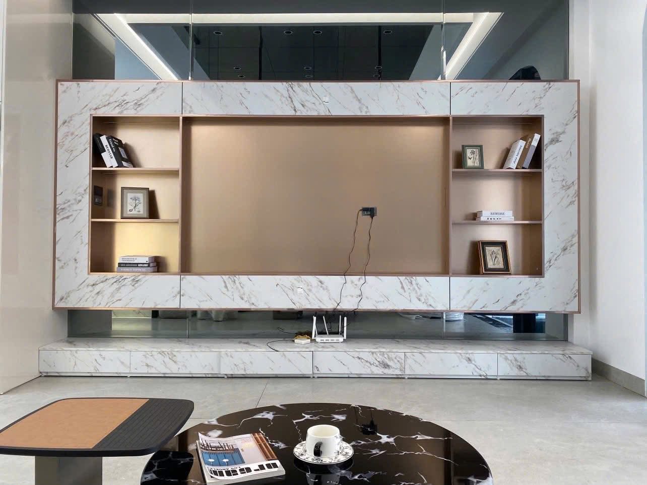 Bán Nhà 3.5 Tầng Ngõ 5 Cao Thắng. DT:73m2 Siêu Đẹp Giá Đẹp !!!