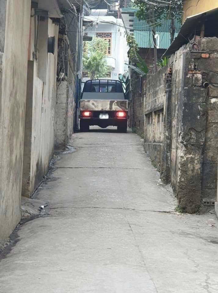 Bán Đất Ô Góc 3 Mặt Tiền Cột 8 Đường Oto Đỗ Cửa. DT:54m2,MT:6m !!!