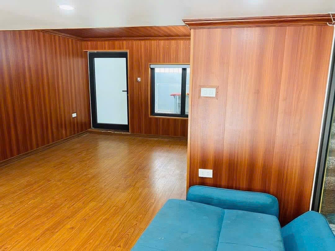 Bán Nhà 3.5 Tầng Mặt Đường Chính Dự Án AoeMall Cái Lân. DT:70m2,MT:5m !!!