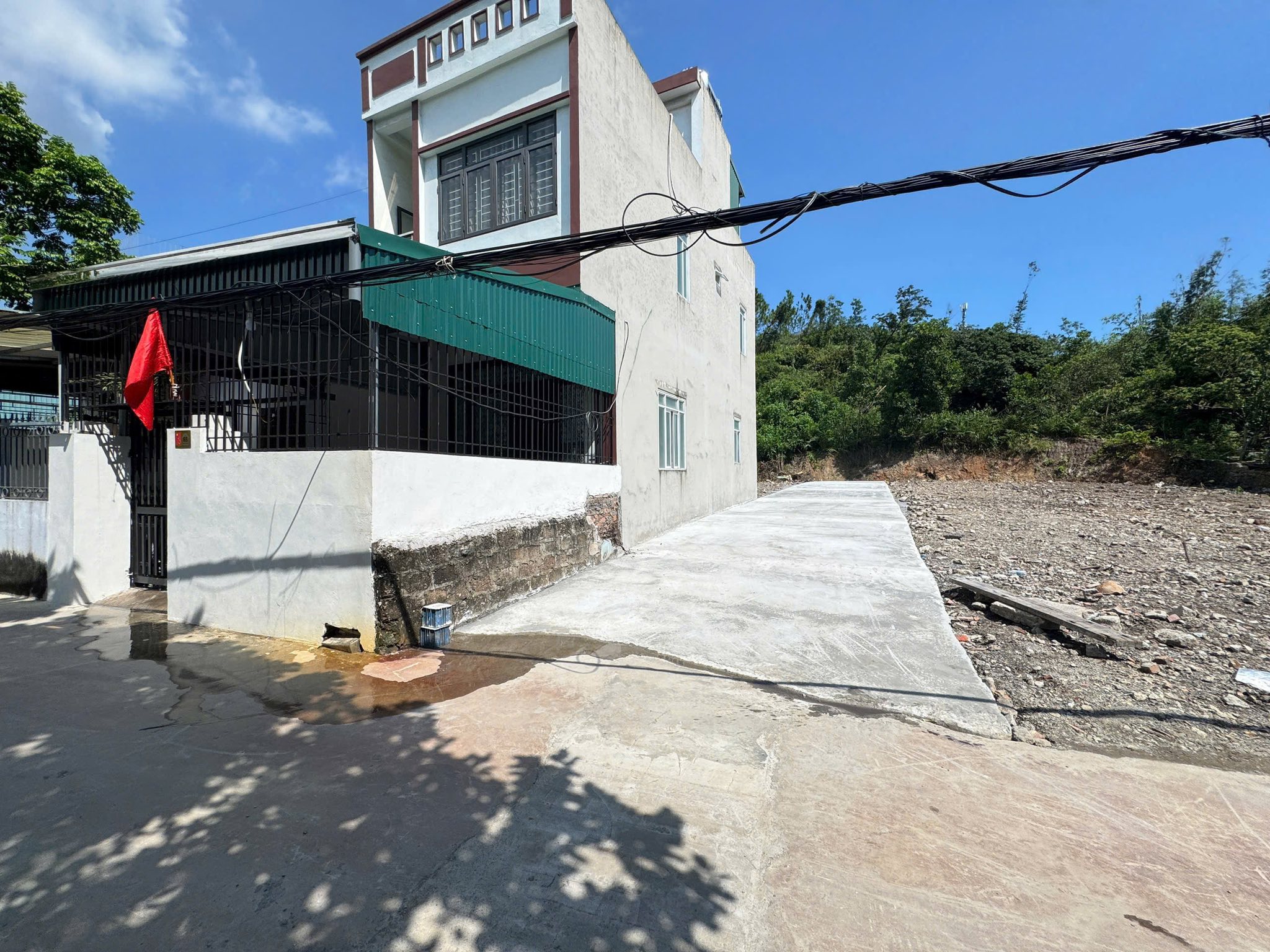 Bán Đất Ngõ 32 Bãi Muối,Oto Đỗ Cửa. DT:84m2,MT:6.32m !!!