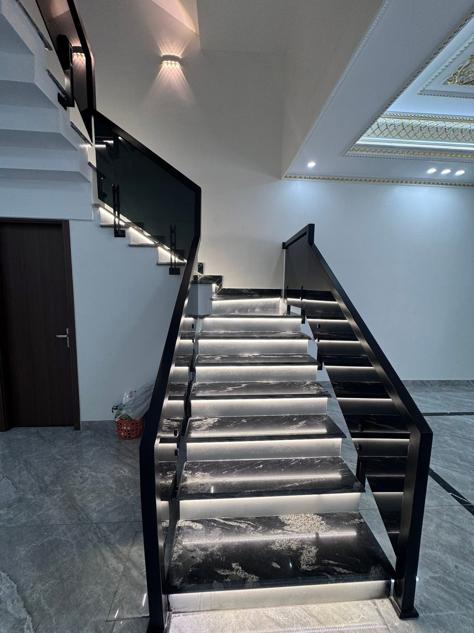 Bán Biệt Thự Mini 4 Tầng Cao Xanh. DT:145m2 Siêu Đẹp !!!