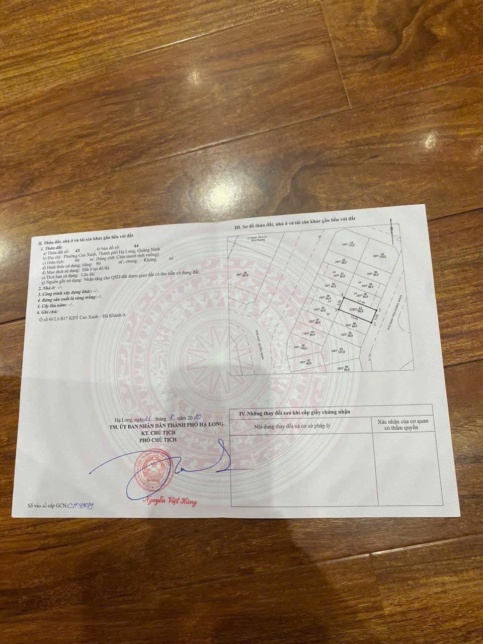 Bán Lô B17 ô 40 KĐT Cao Xanh Hà Khánh A. DT:90m2,MT:6m.H:Đông Nam !!!