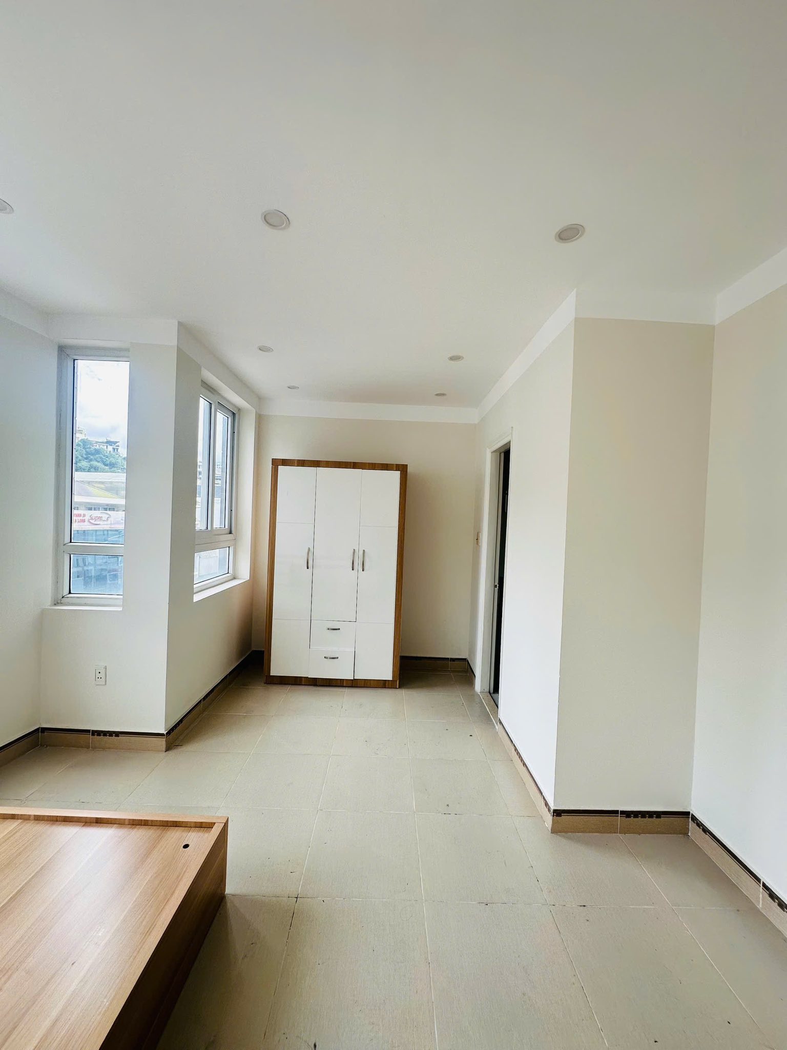 Bán Cc Hạ Long DC 2 Ngủ 102.6m2 View Đường 25/4 Hạ Long !!!