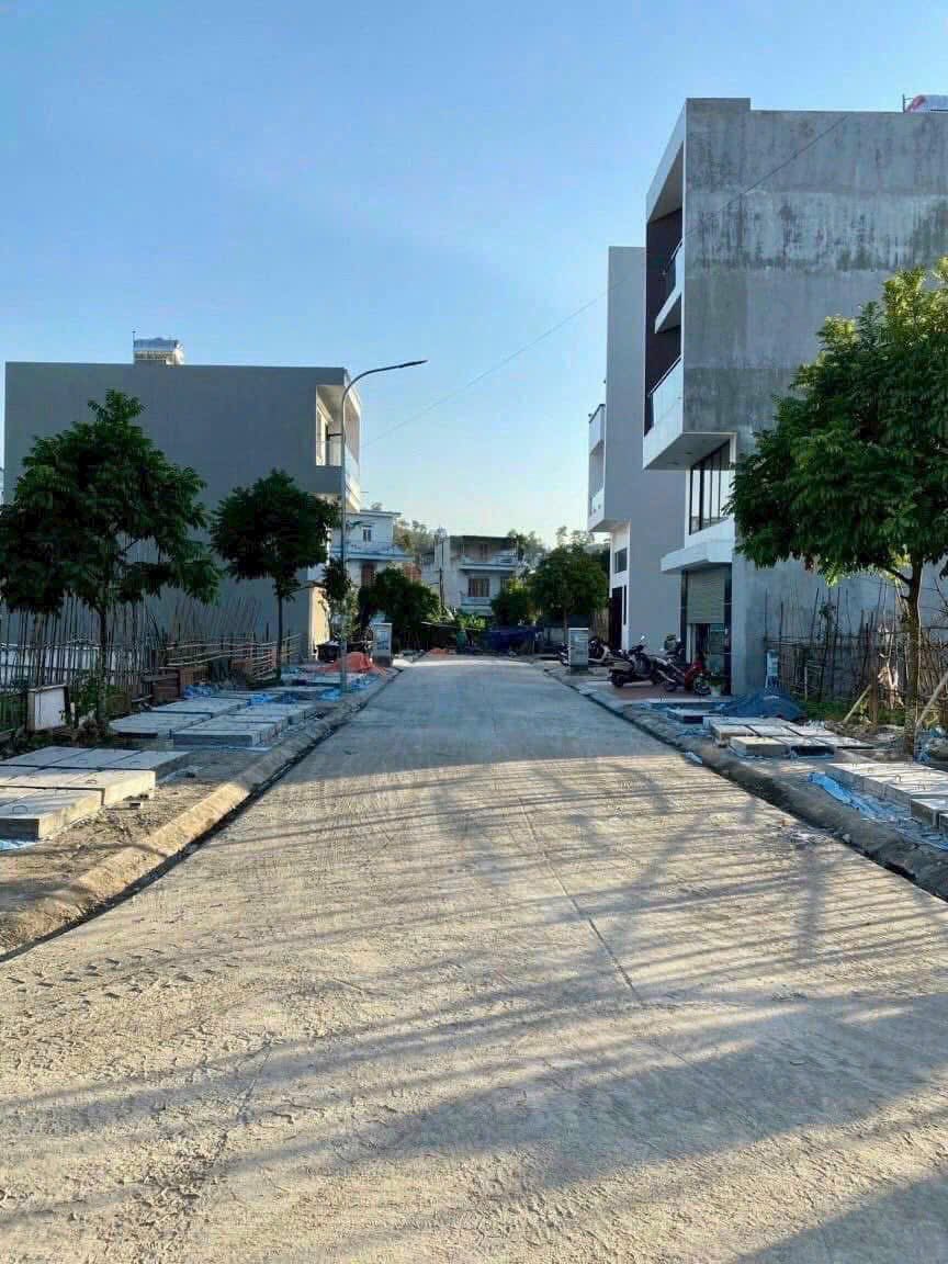 Bán Lk1-16 TĐC Ruộng Rau Chiến Thắng. DT:60m2,MT:5m.H:Đông !!!